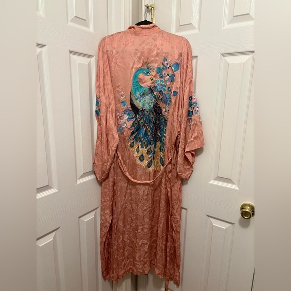 Spell and the Gypsy x Nuuly Peacock Robe - Picture 4 of 7